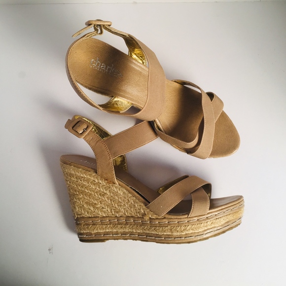 Charles by Charles David Women's Wedge (Straw) - Picture 1 of 8